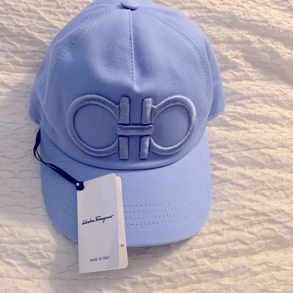 Salvatore Ferragamo Gancini Baseball Cap - Picture 6 of 6